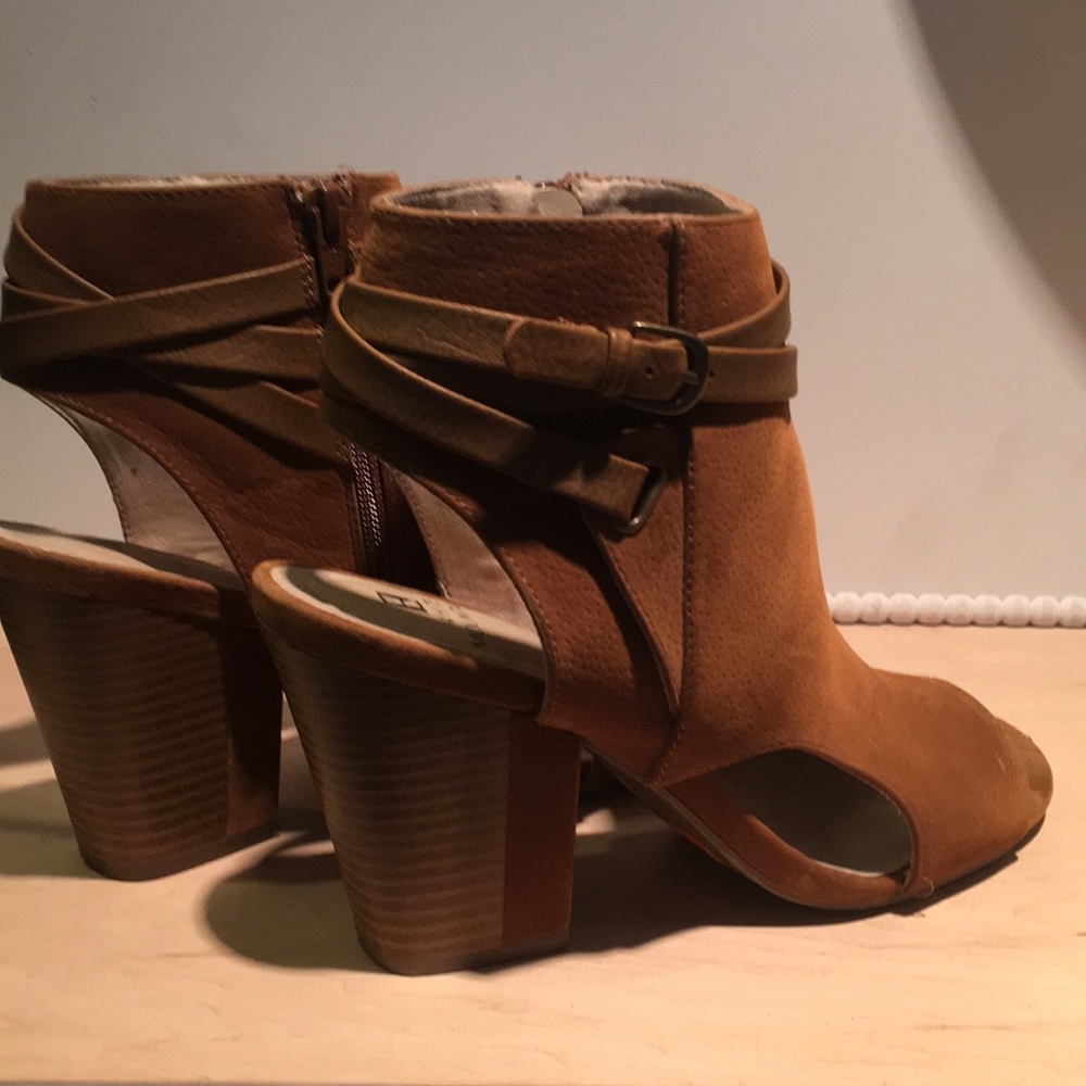 Suede block heels - Picture 5 of 10